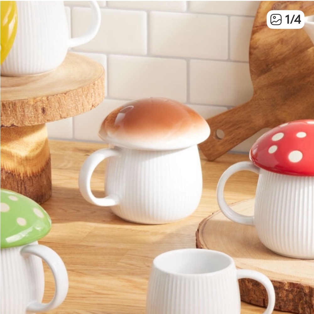 NWT WORLD MARKET 10oz MUSHROOM AND CAP Ceramic Mug 🍄✨🍄‍🟫 - Picture 2 of 5